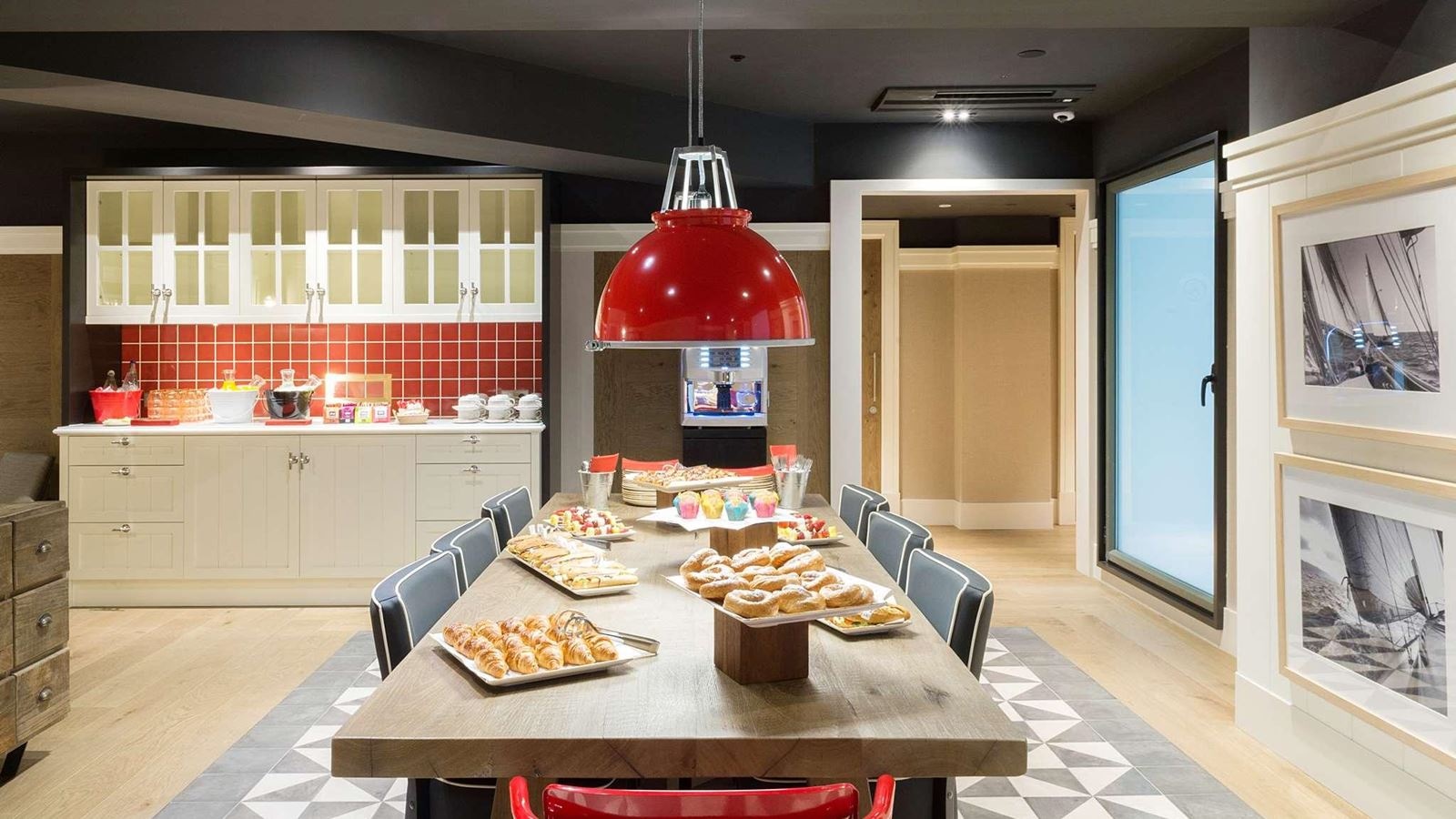 restaurants-restaurants