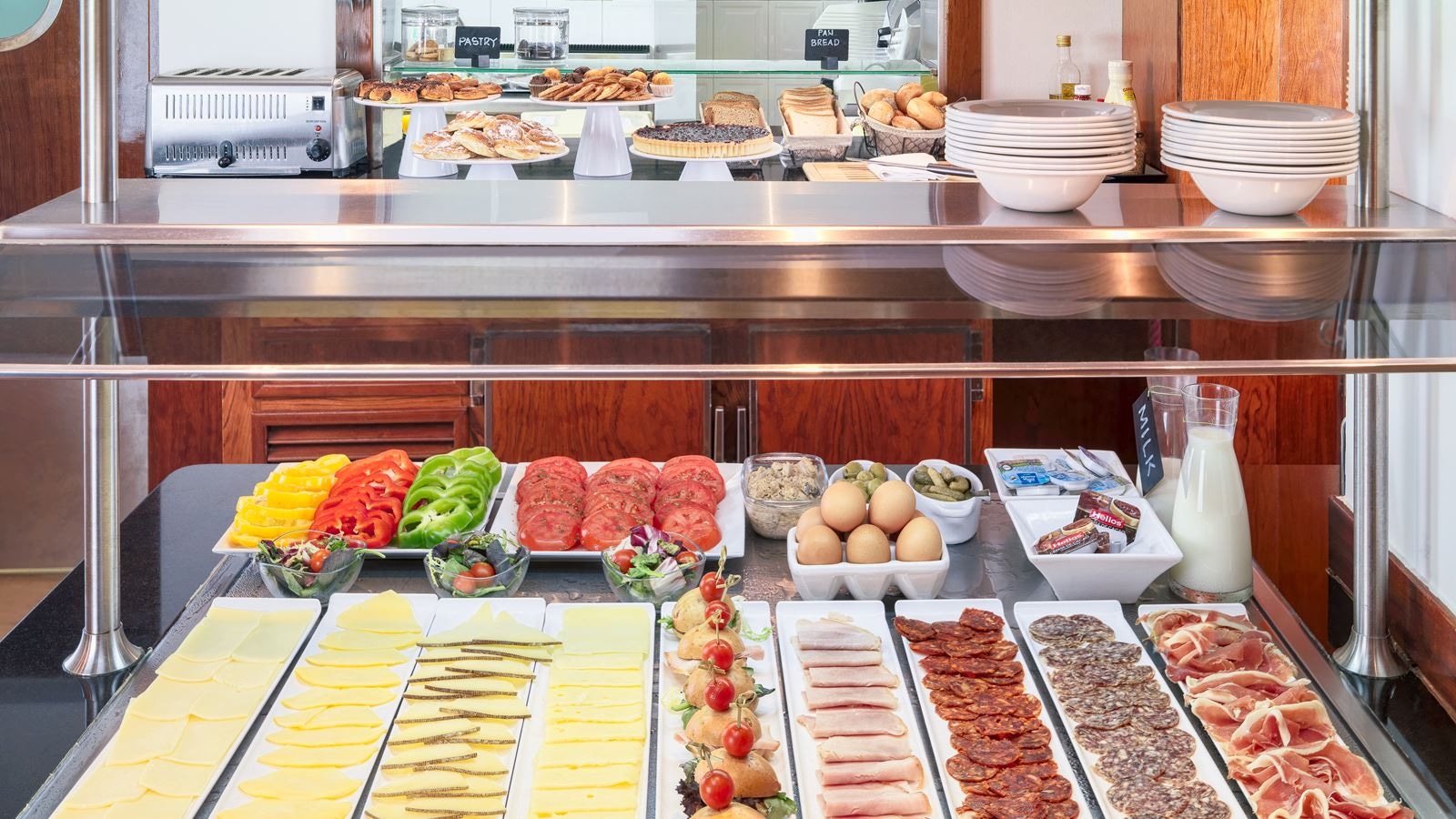 restaurants-restaurants