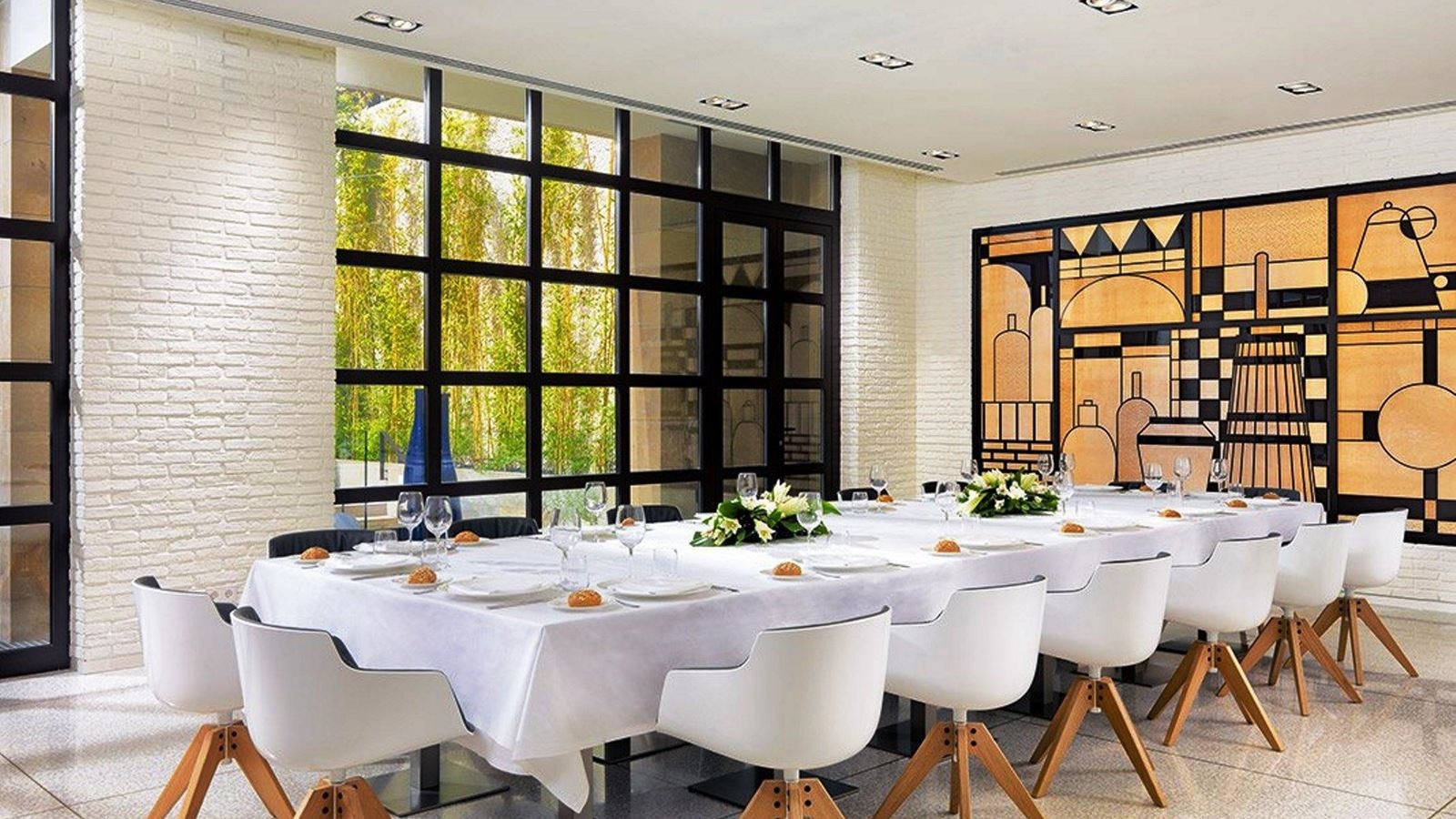 restaurants-restaurants