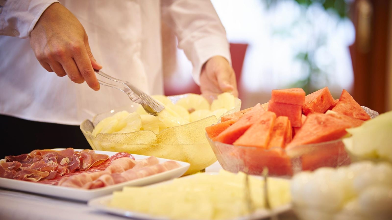 restaurants-restaurants