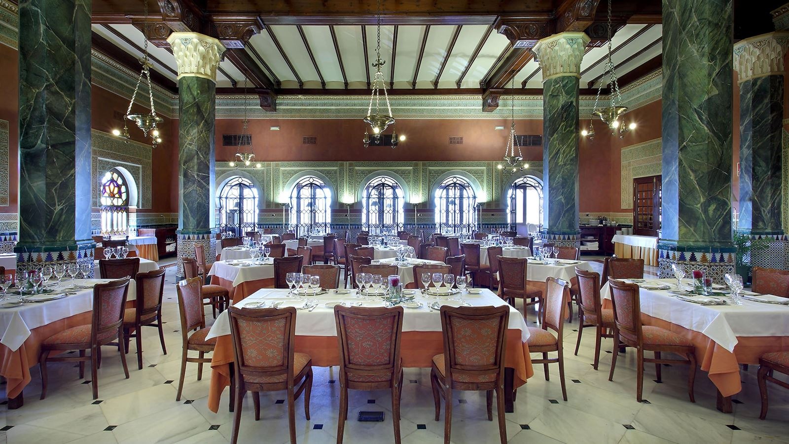 restaurants-restaurants