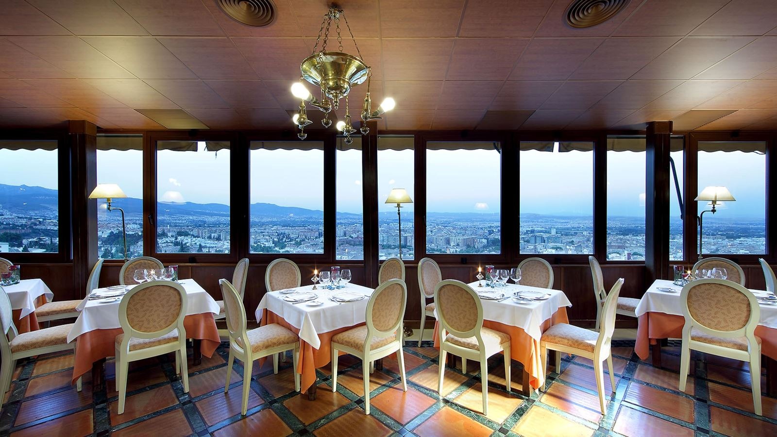 restaurants-restaurants