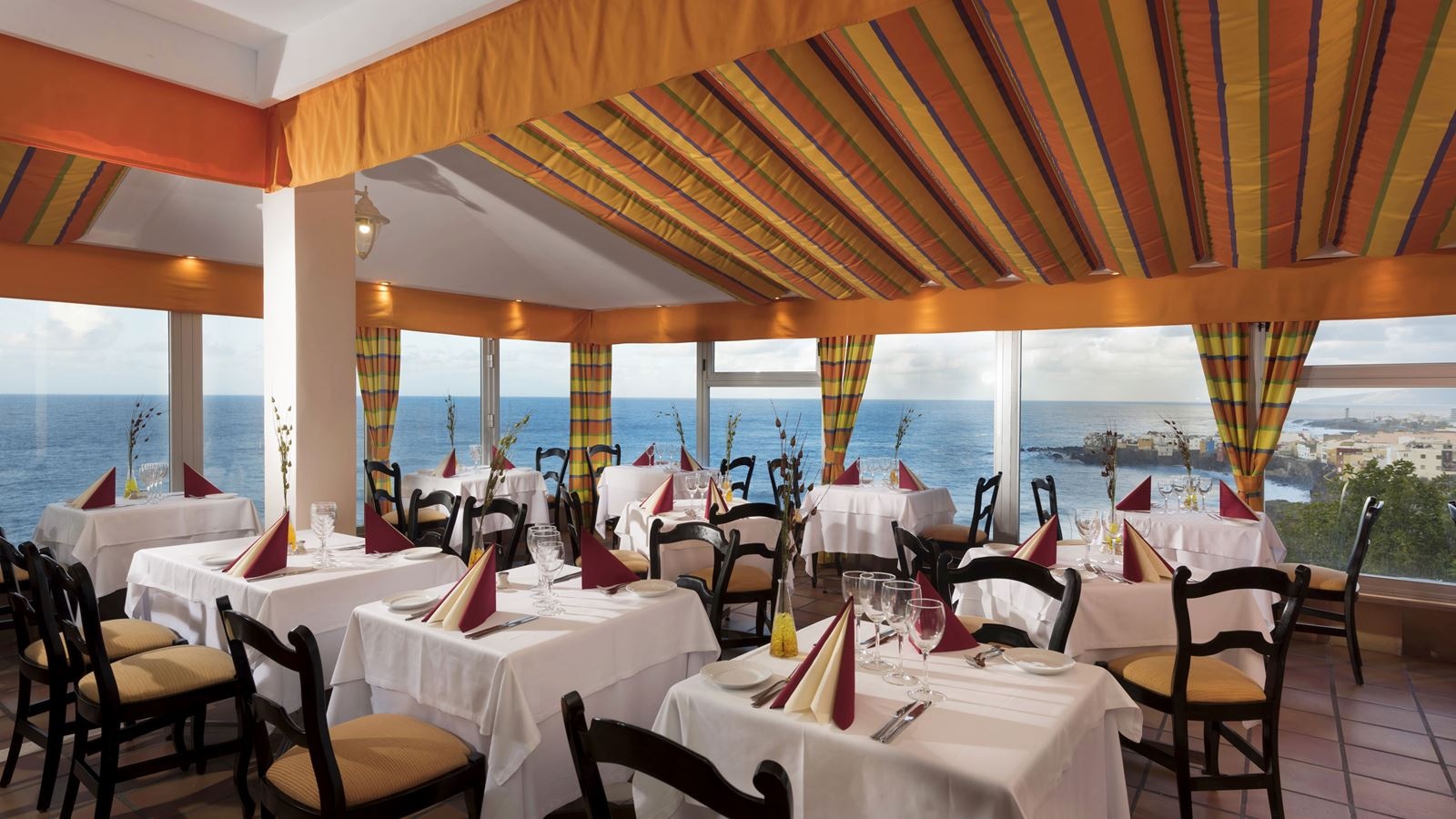 restaurants-restaurants