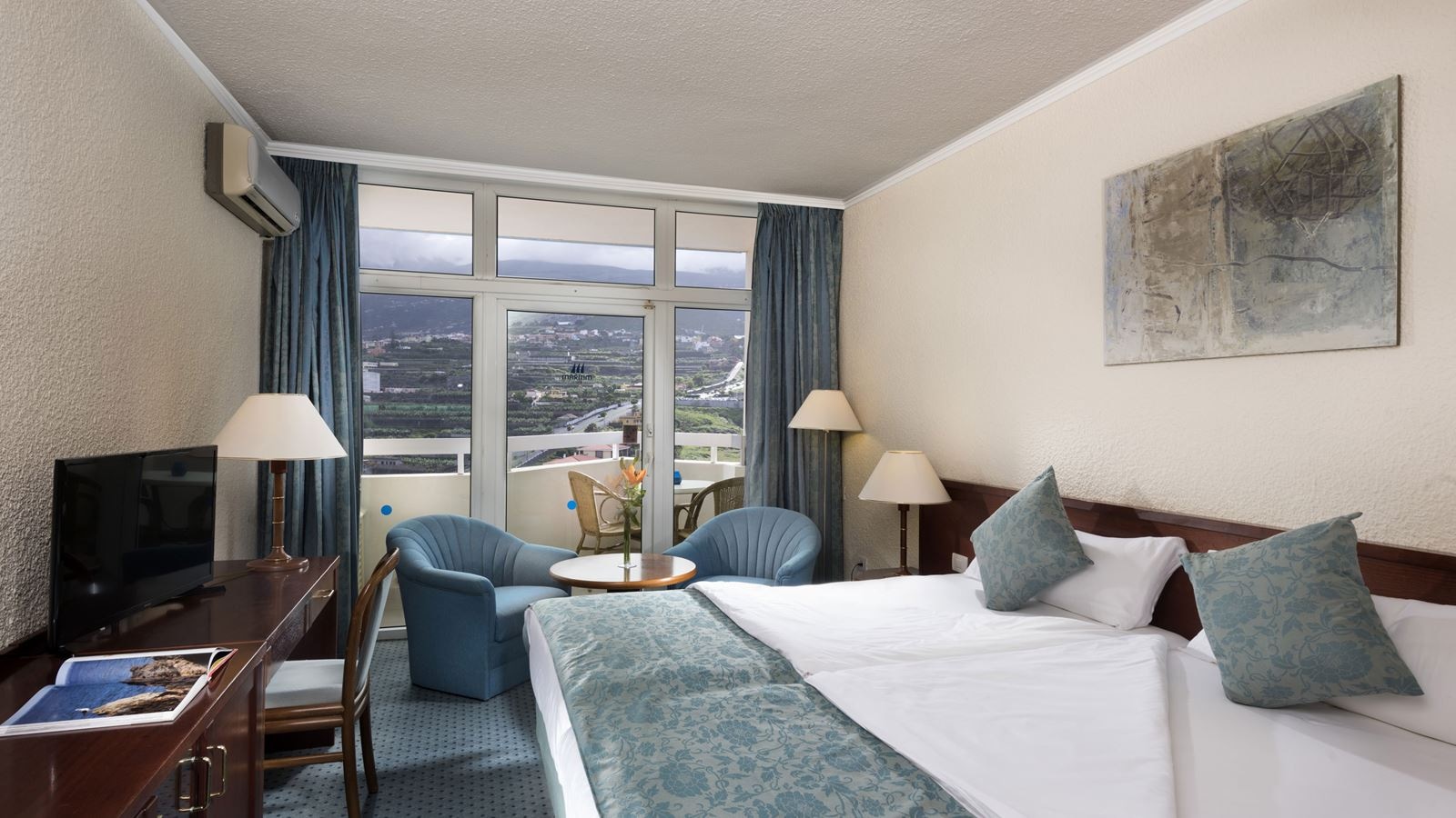 rooms-family-room-comfort