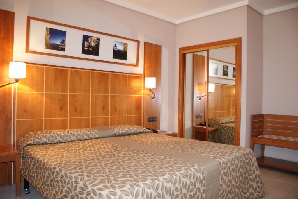 rooms-triple-standard