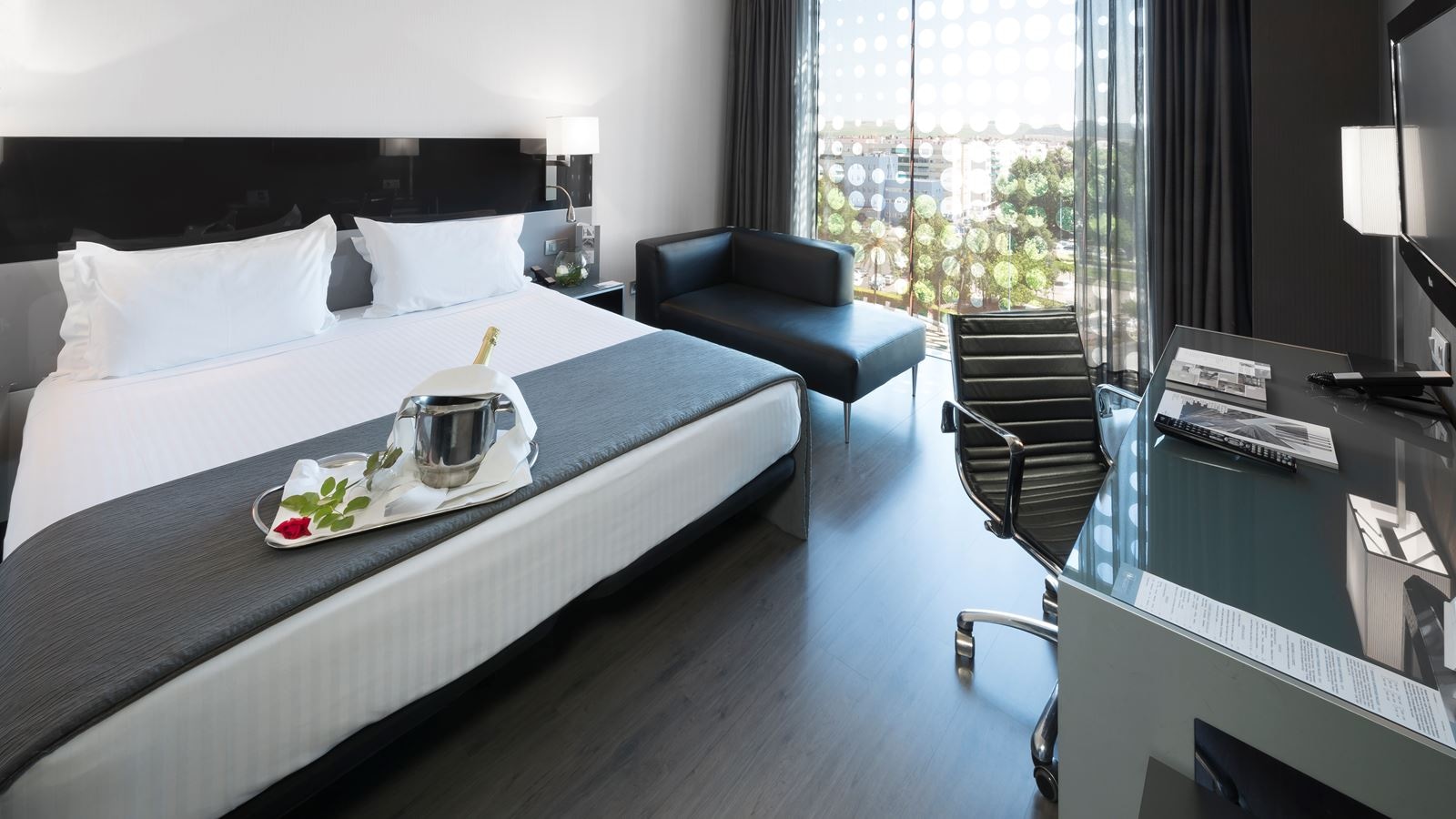 rooms-double-or-twin-standard