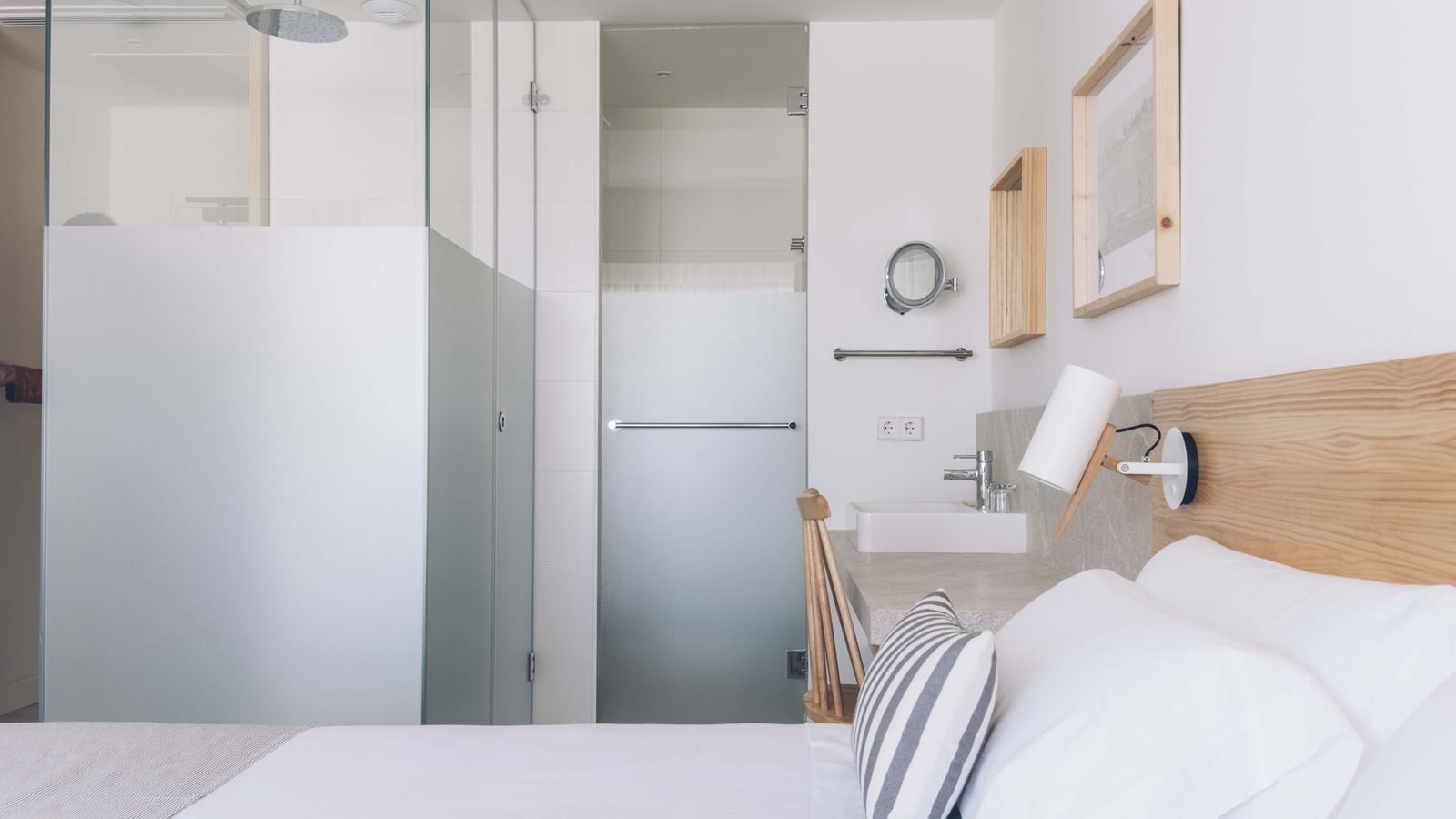 rooms-double-with-balcony