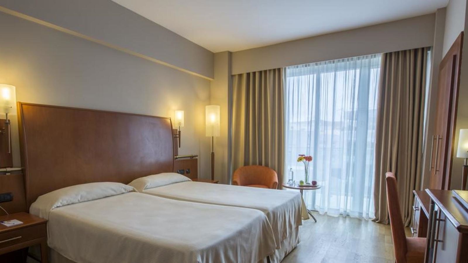 rooms-double-with-balcony