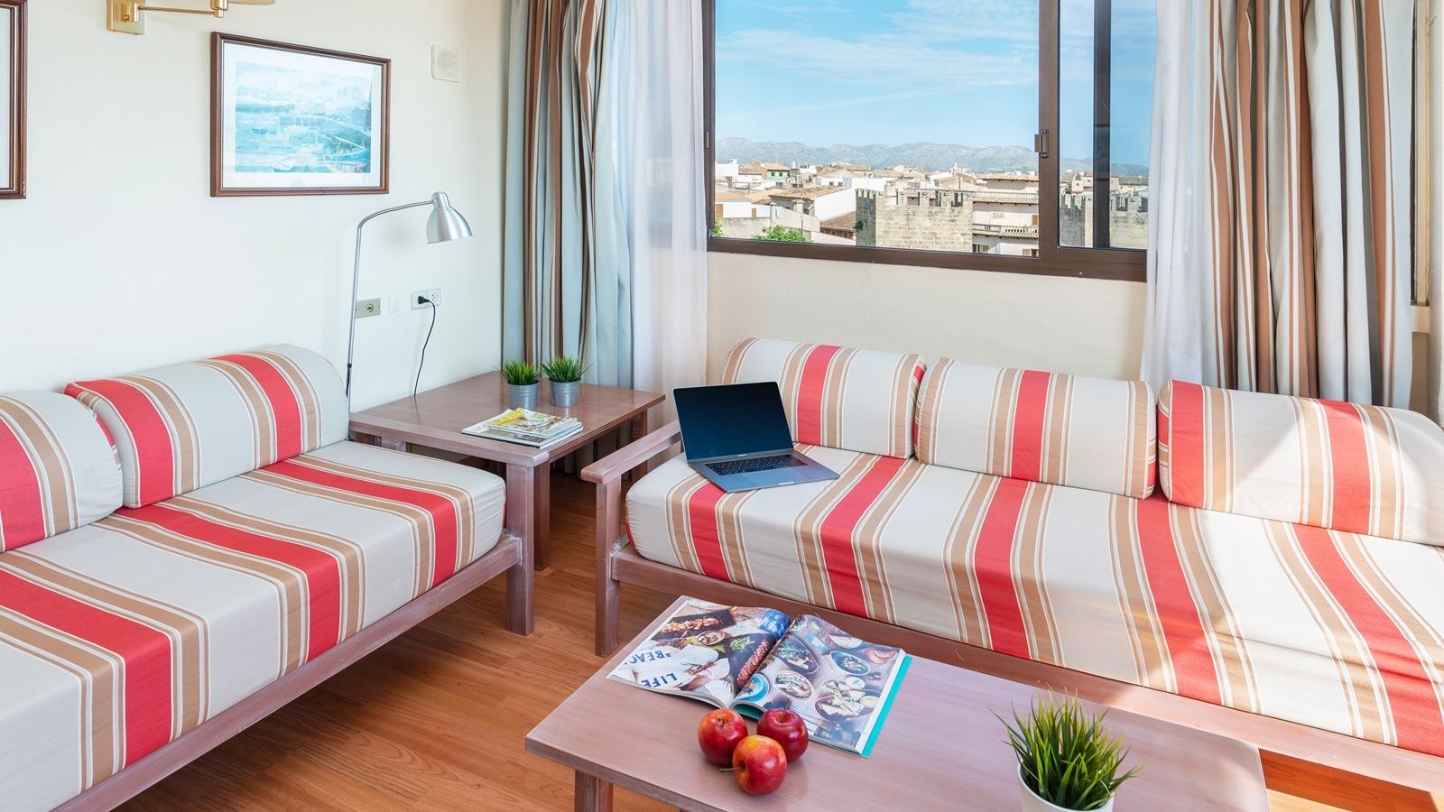 rooms-apartment-2-bedroom