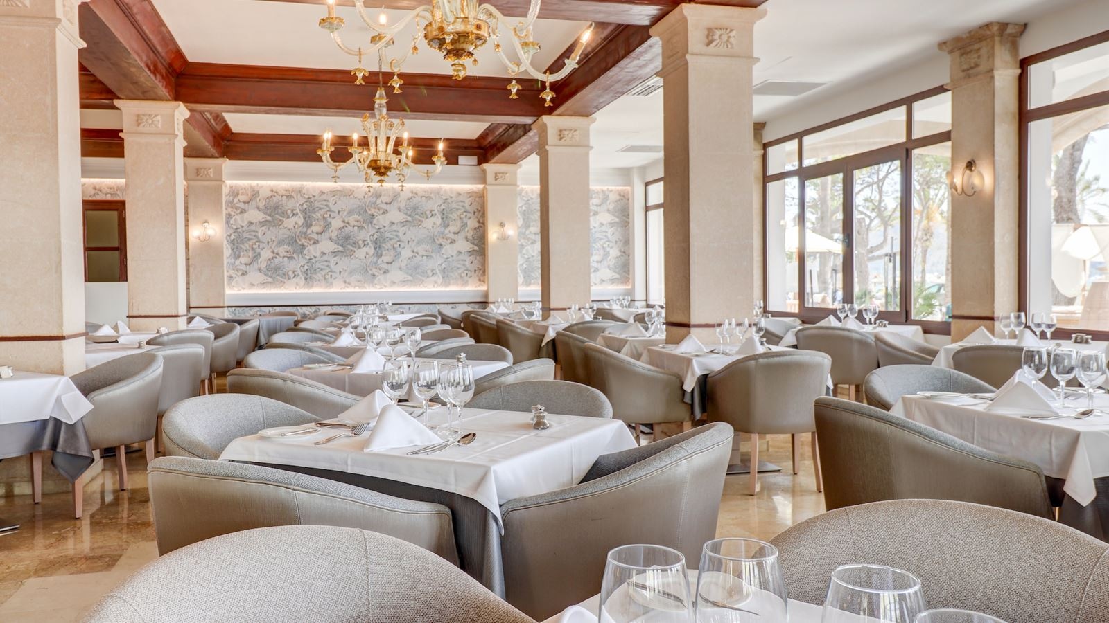 restaurants-restaurants