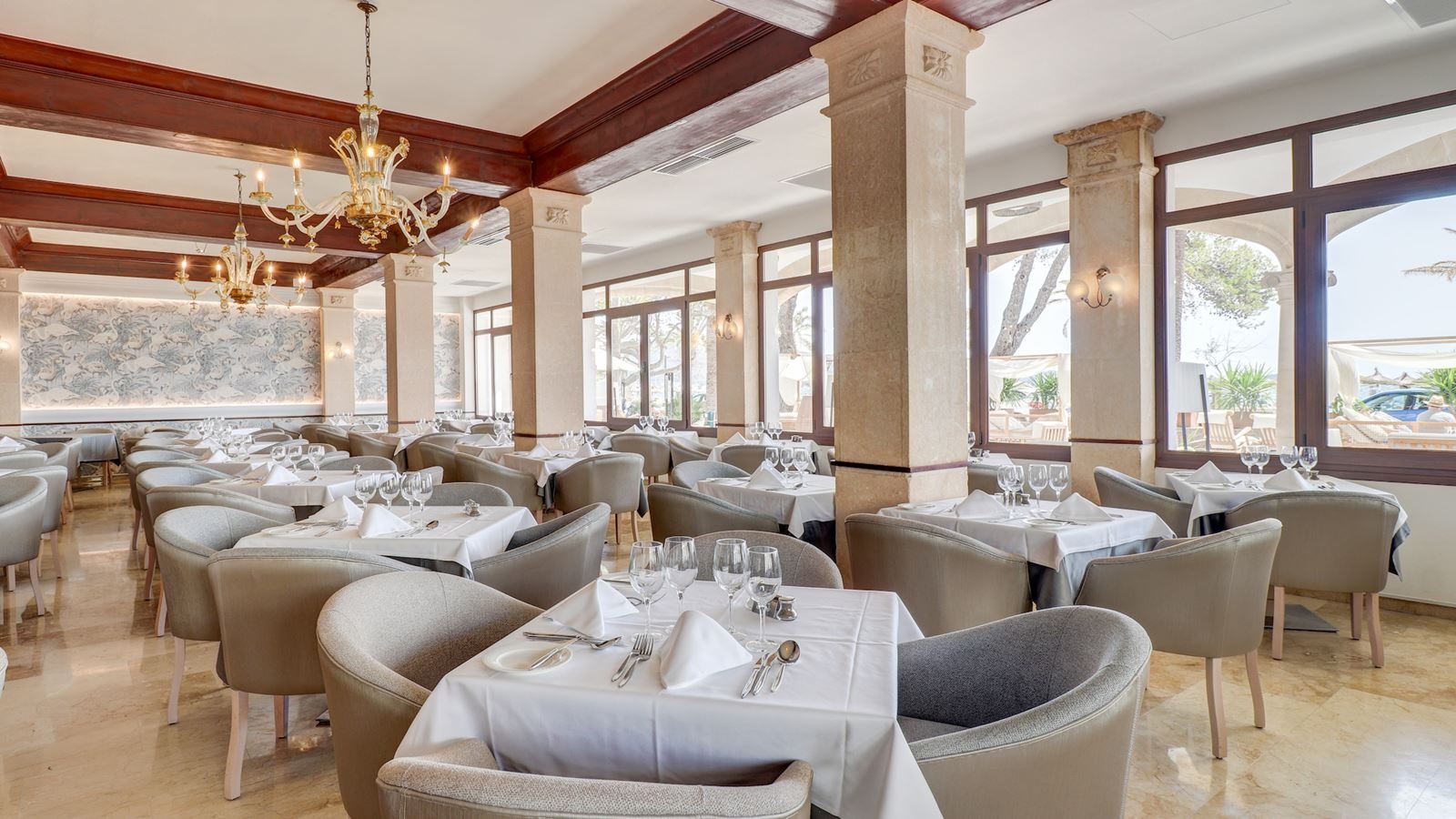 restaurants-restaurants