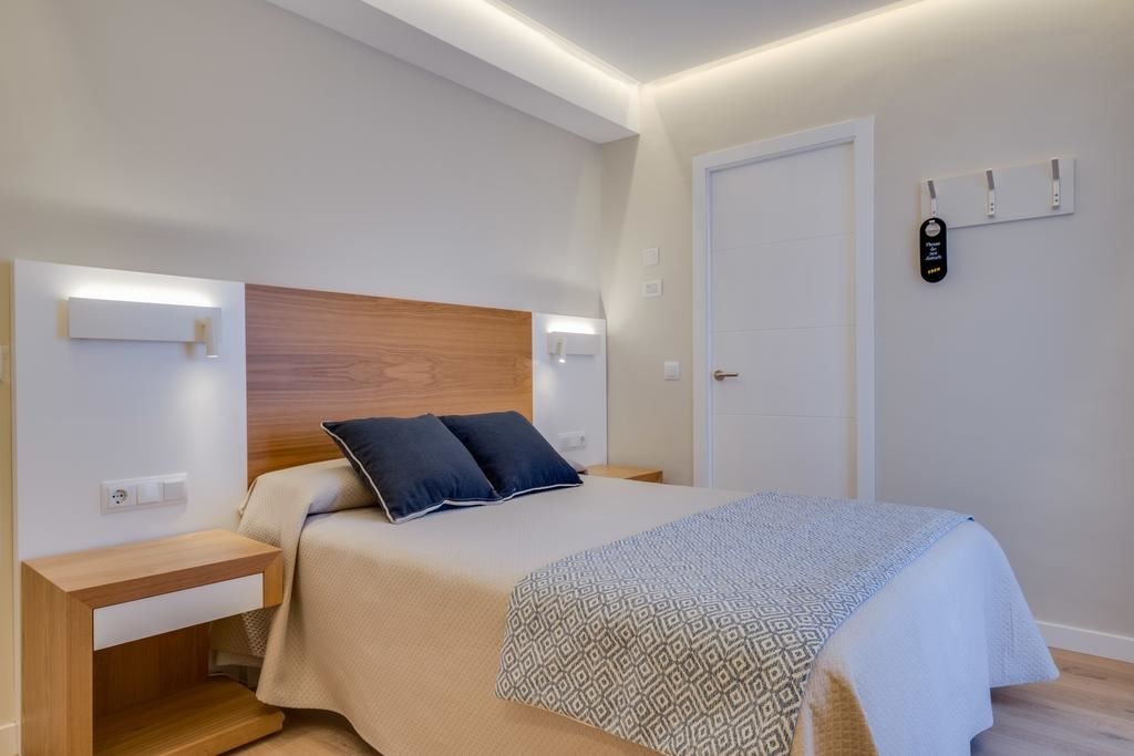 rooms-double-or-twin-standard