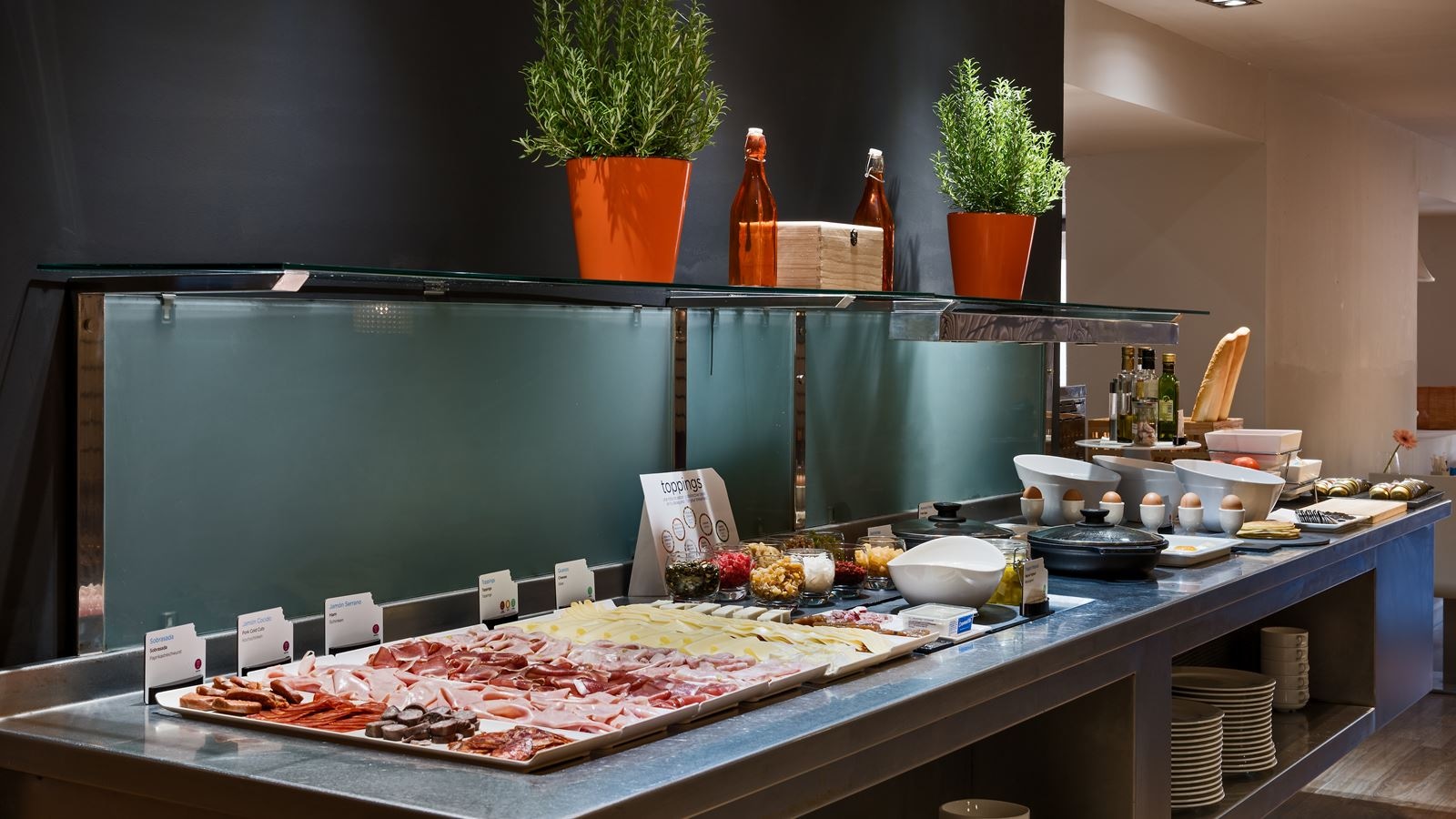 restaurants-restaurants