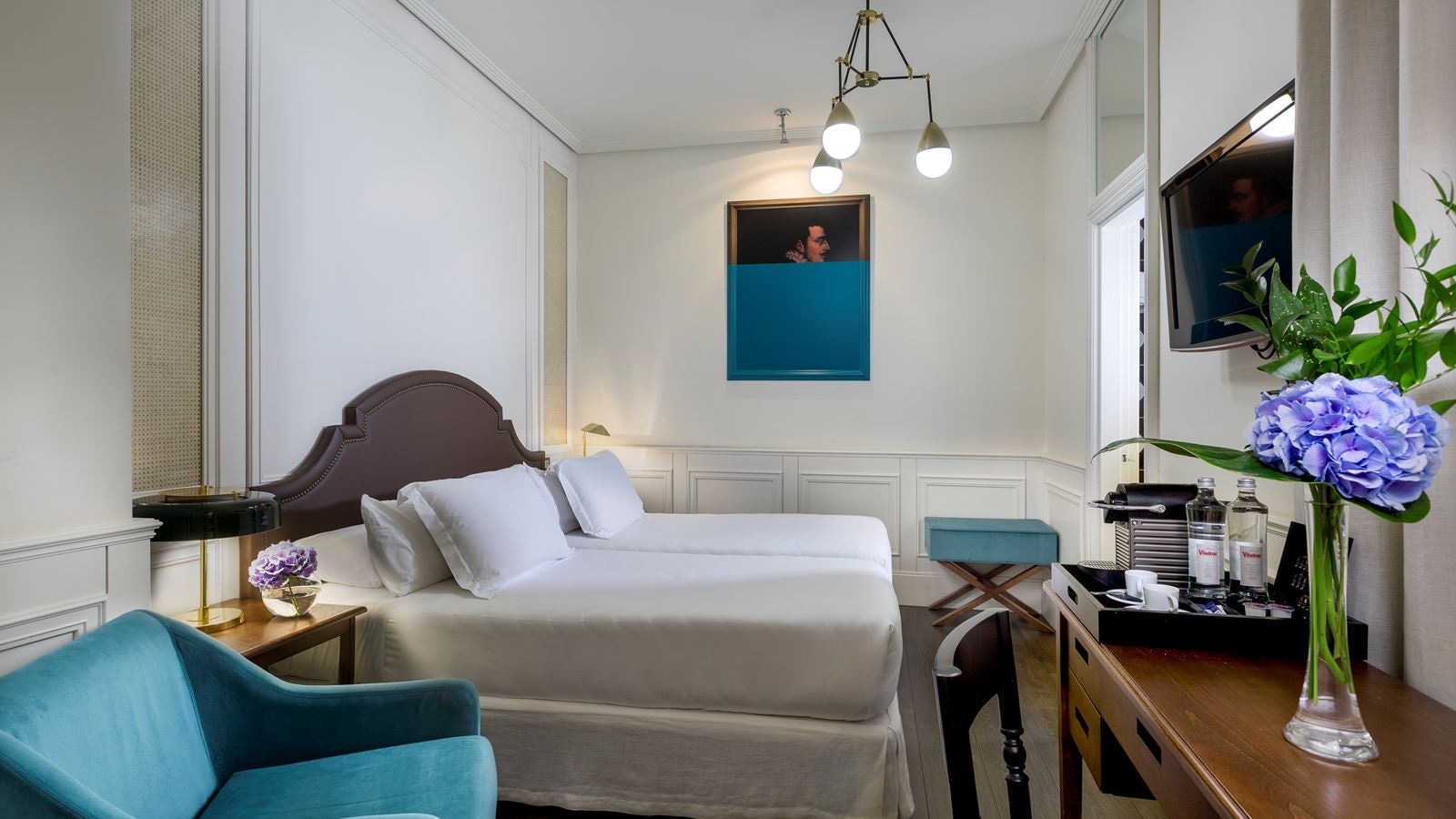 rooms-double-deluxe-with-terrace