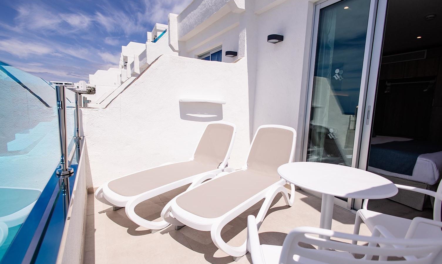 rooms-classic-double-room