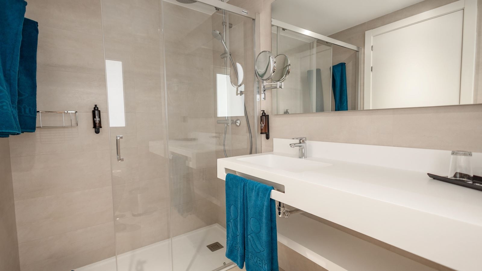 rooms-classic-double-room