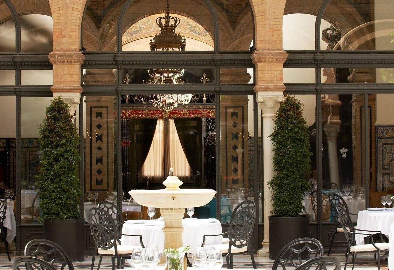 restaurants-restaurants