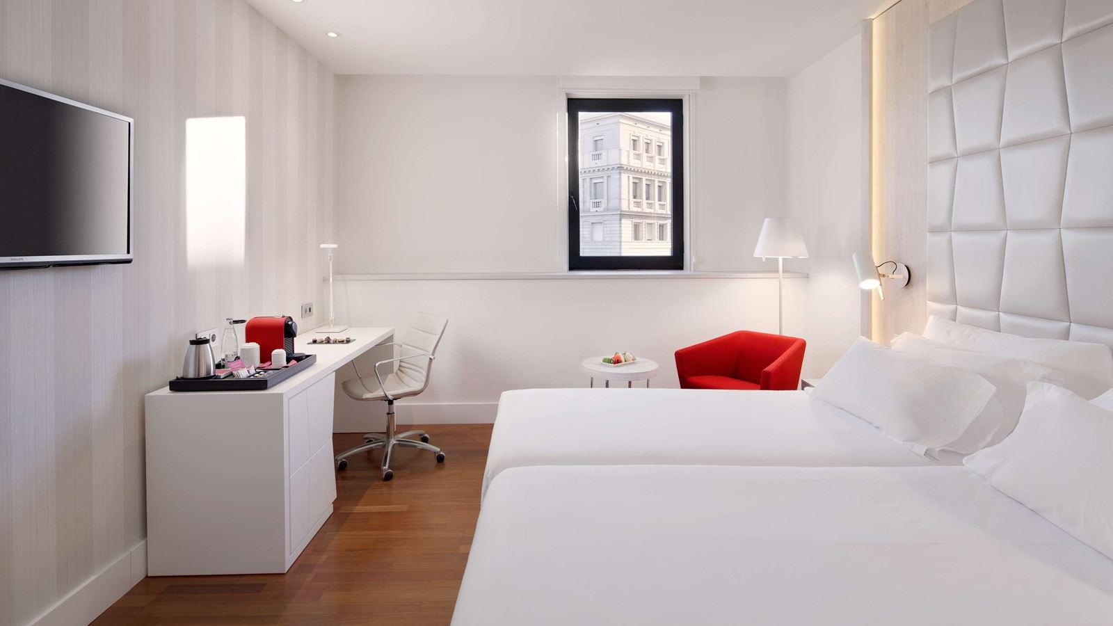 rooms-family-room-capacity-4