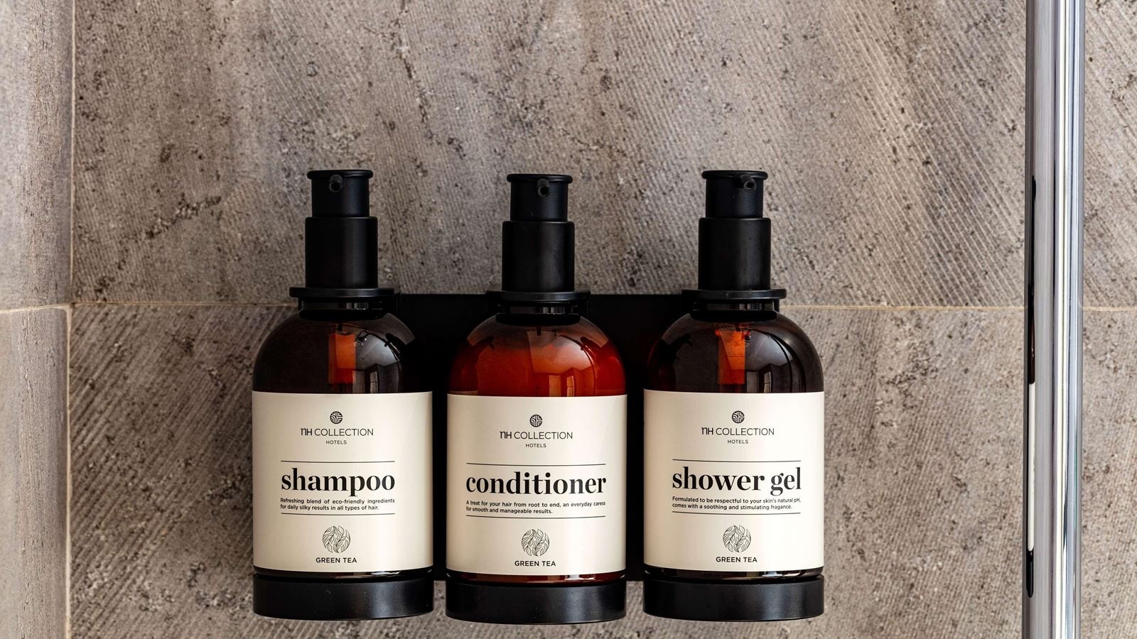 rooms-family-room-capacity-4