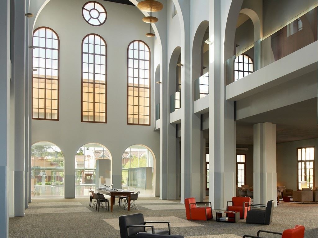 general-main-building