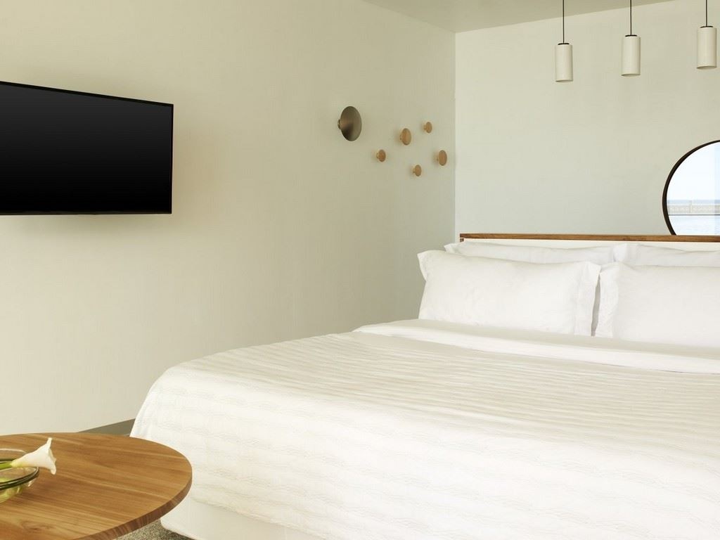 rooms-premium-room--seafront-terrace