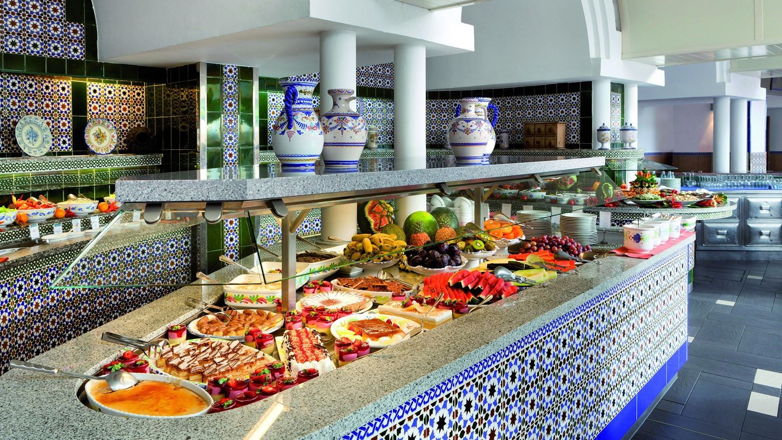 restaurants-restaurants