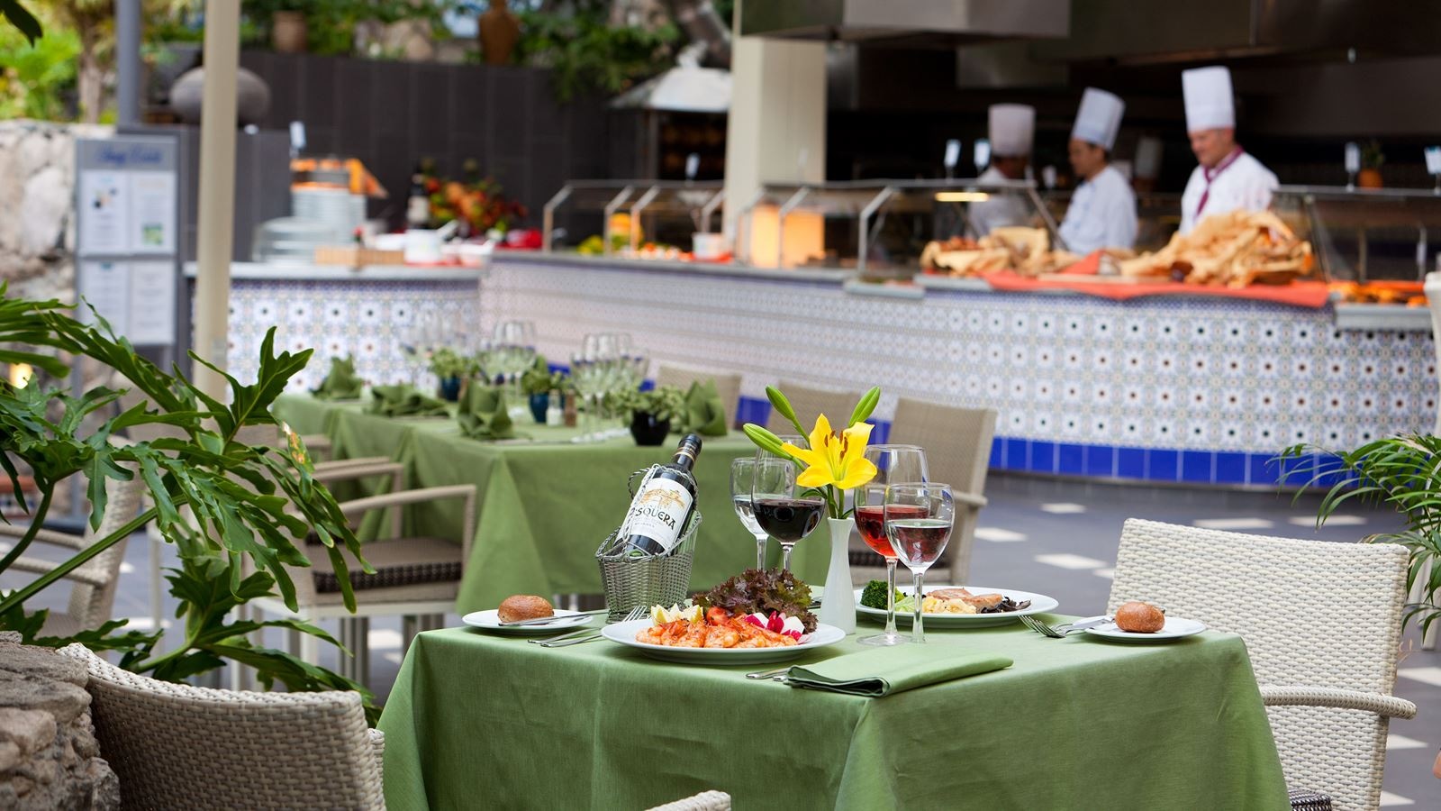 restaurants-restaurants