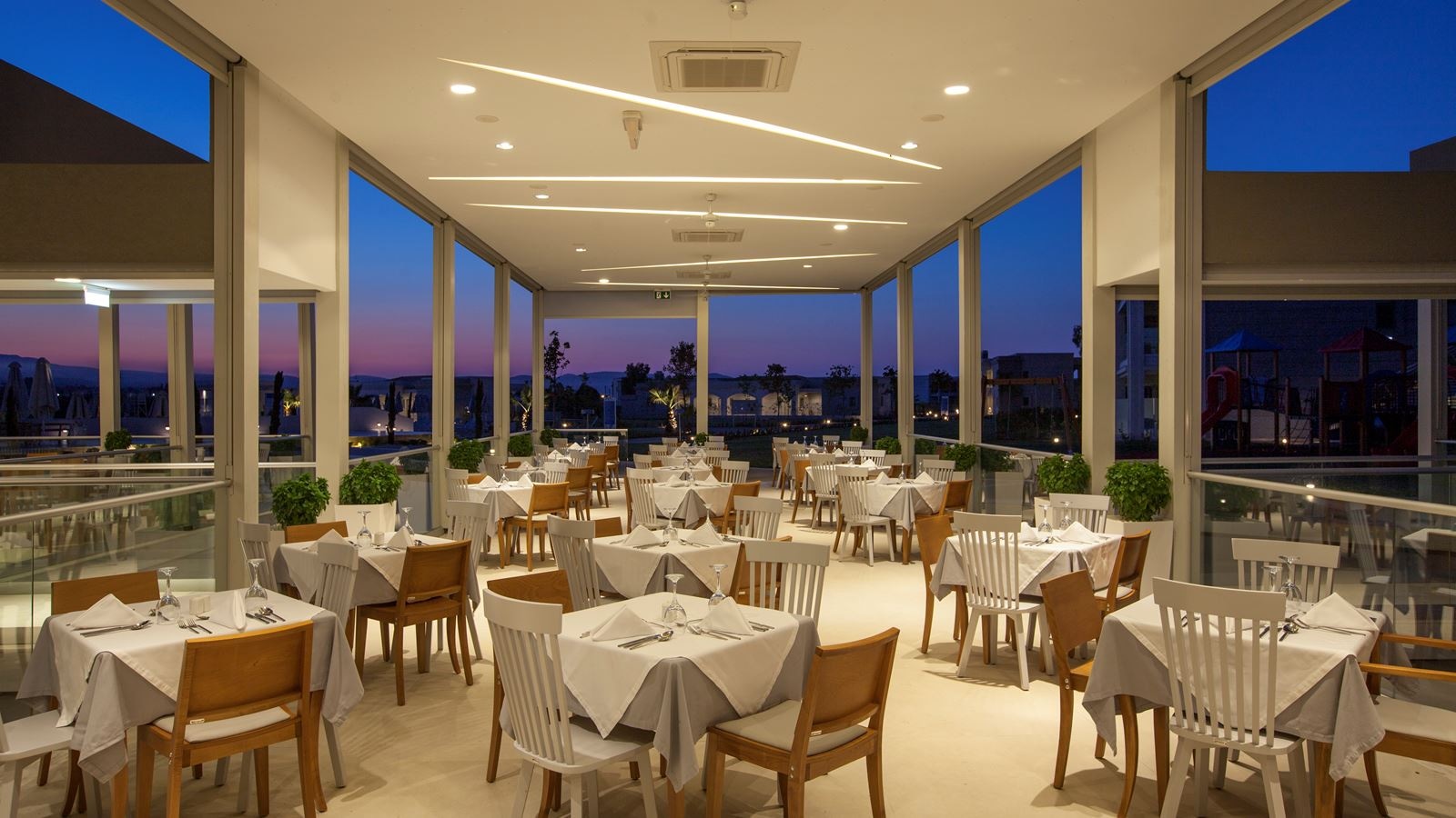 restaurants-restaurants