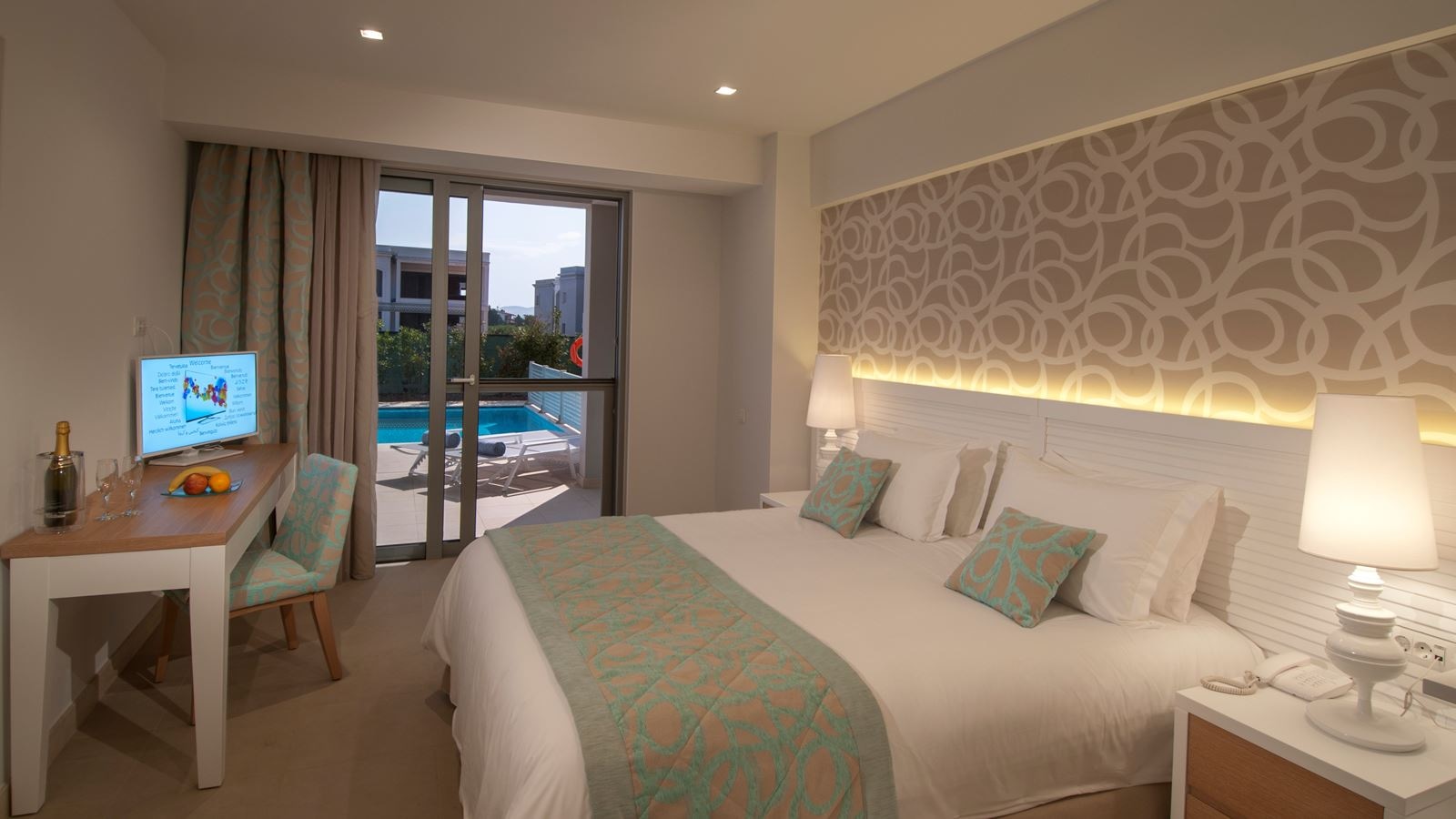 rooms-suite-private-pool