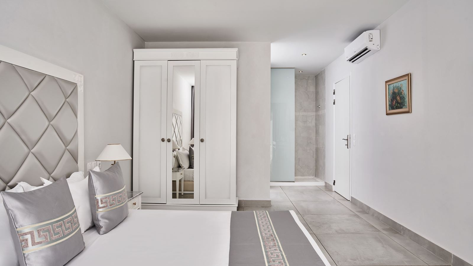 rooms-villa-with-private-pool