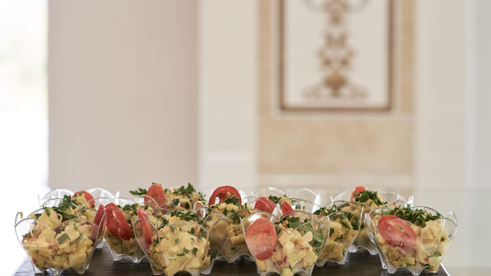 restaurants-ermis-main-restaurant