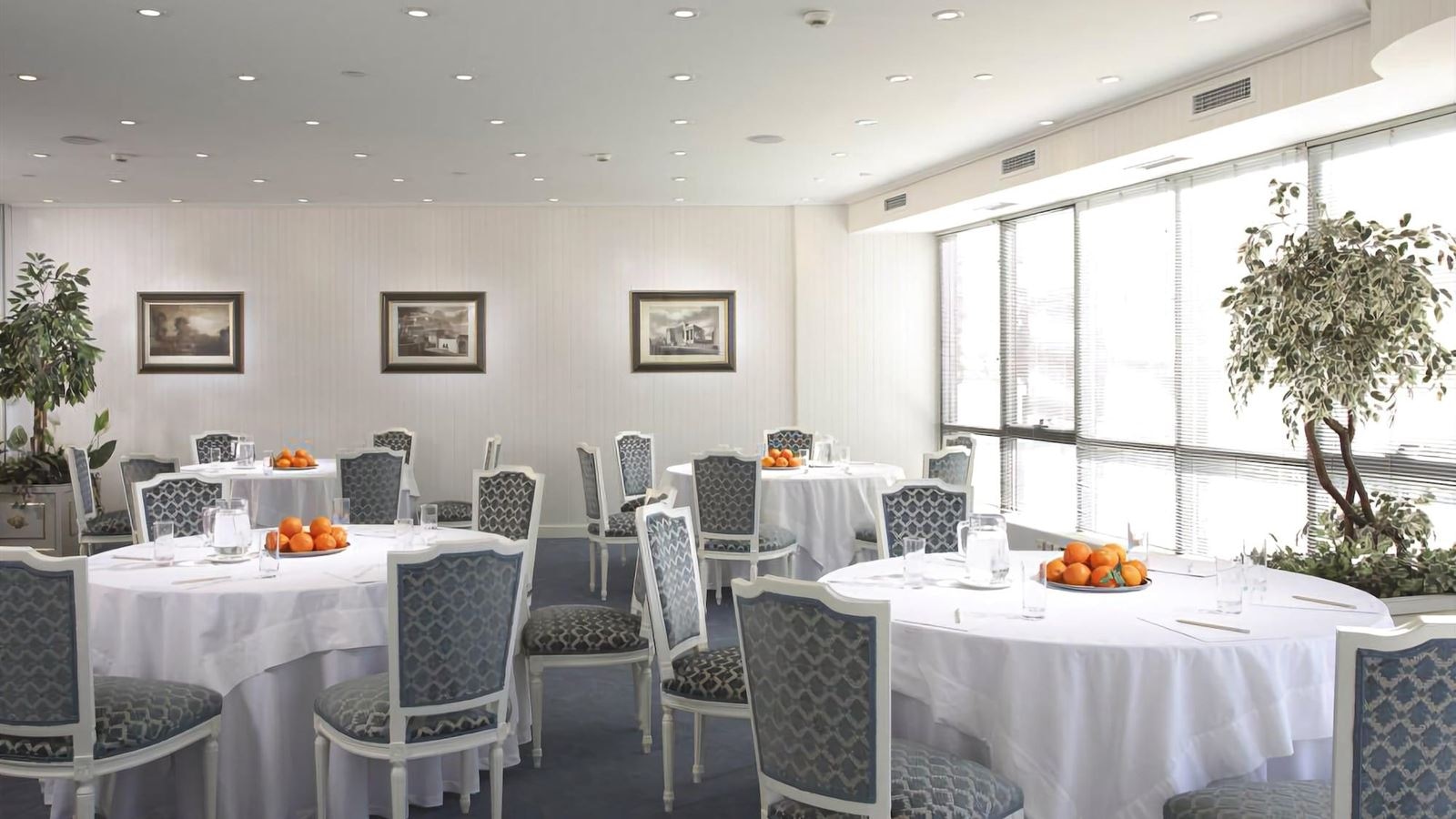 restaurants-restaurants