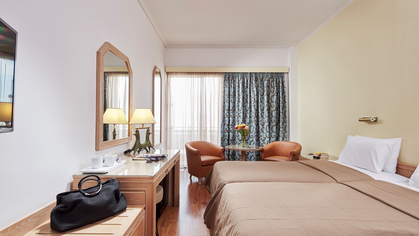 rooms-double-or-twin-standard