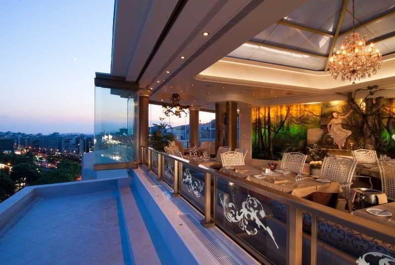 restaurants-restaurants