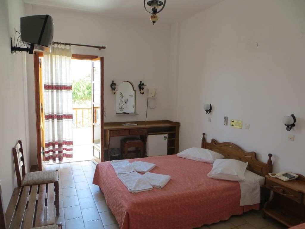 rooms-double-or-twin-standard