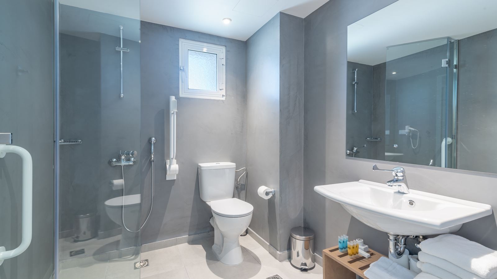 rooms-triple-standard