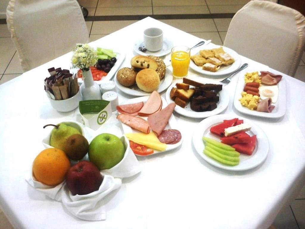 restaurants-restaurants