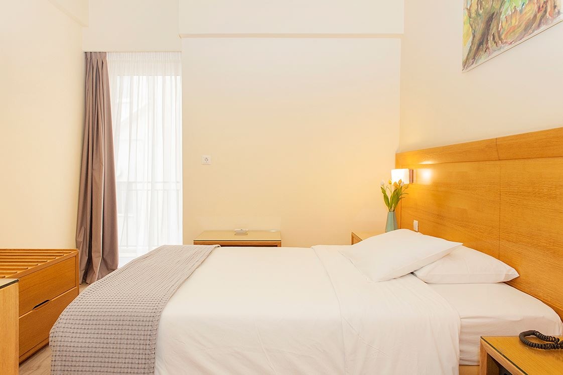 rooms-single-standard