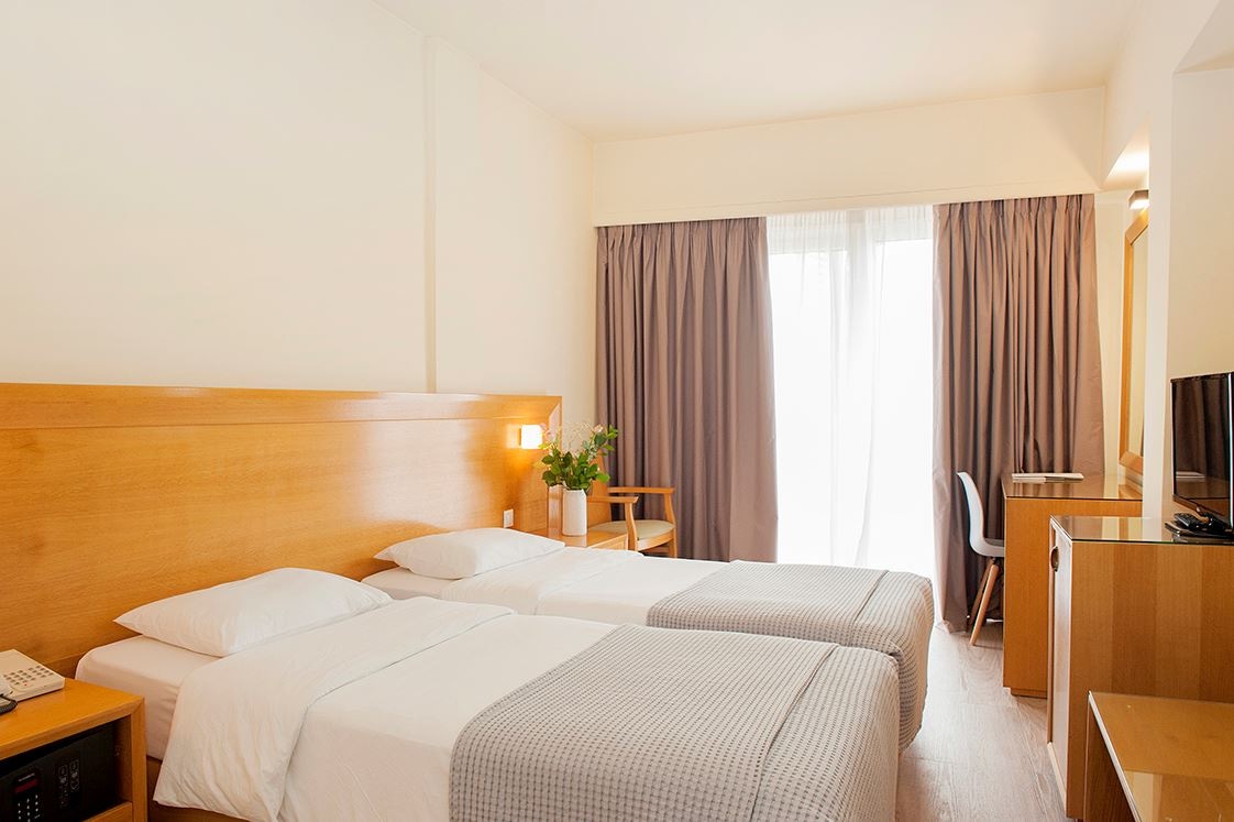 rooms-double-or-twin-standard