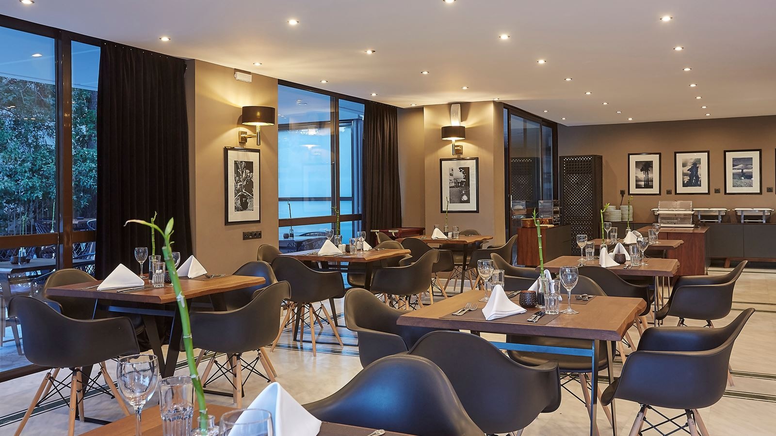 restaurants-restaurants