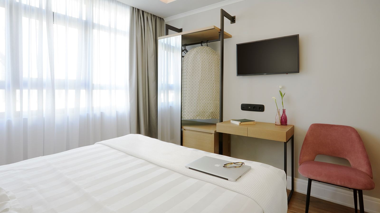 rooms-double-or-twin-classic