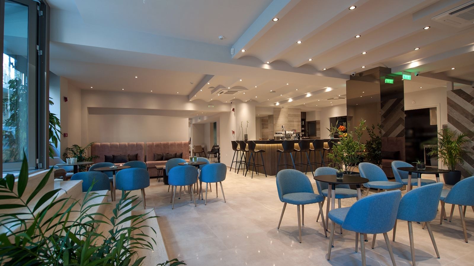 restaurants-restaurants