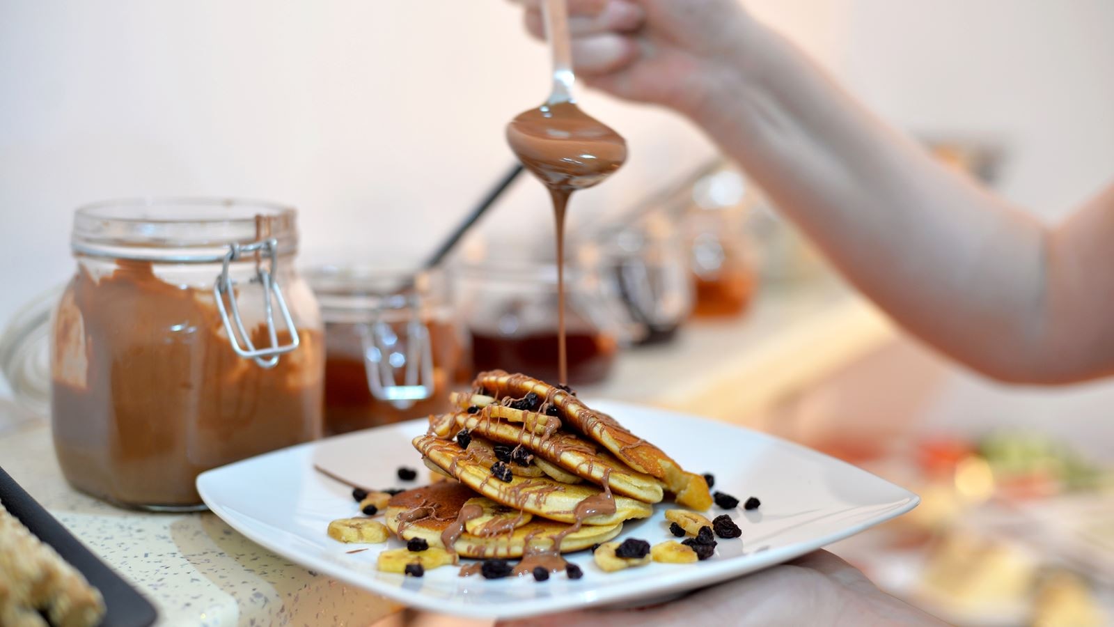 restaurants-restaurants