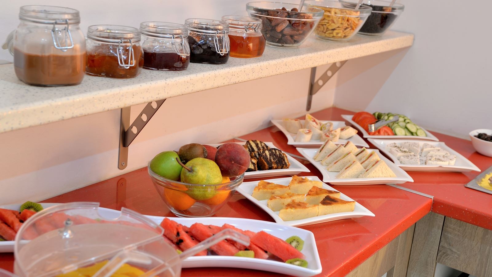 restaurants-restaurants