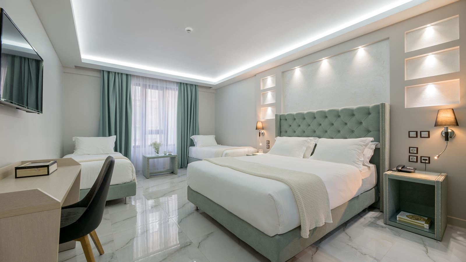 rooms-quadruple-deluxe