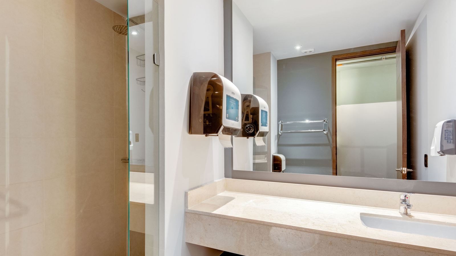 rooms-family-room-standard