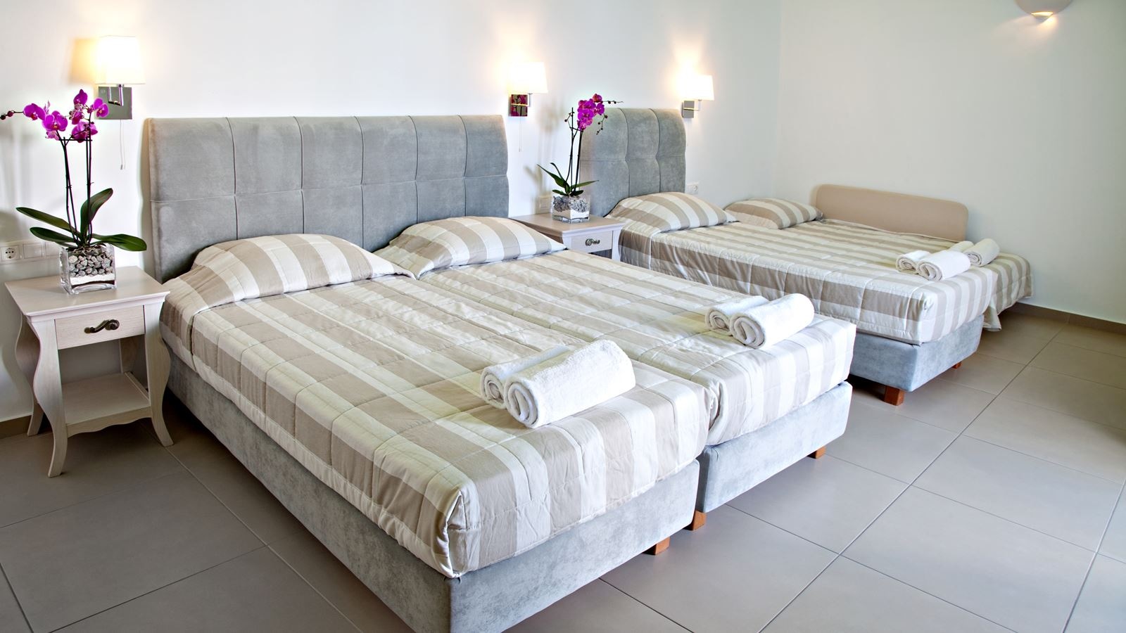 rooms-quadruple-standard