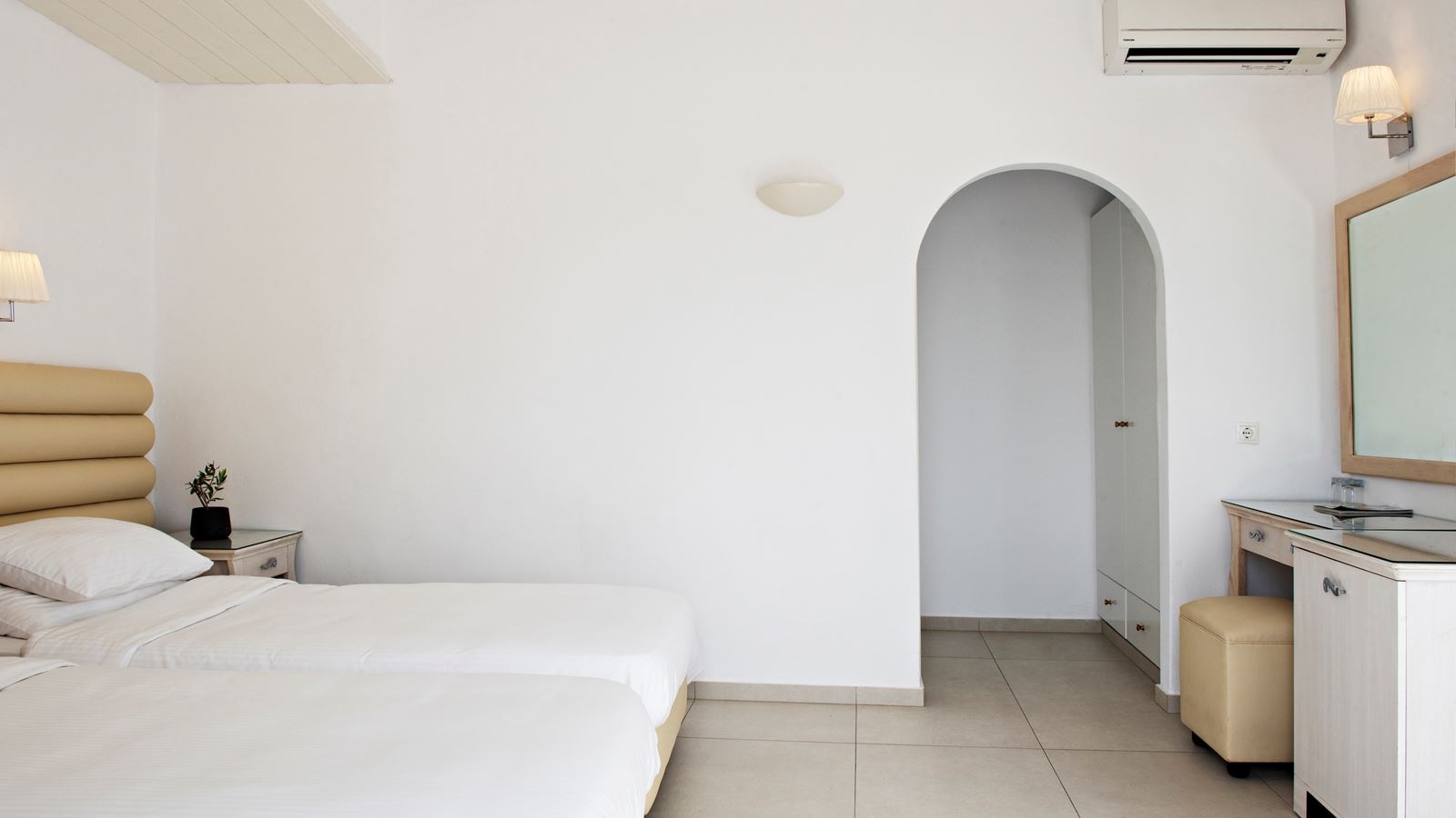 rooms-double-or-twin-standard