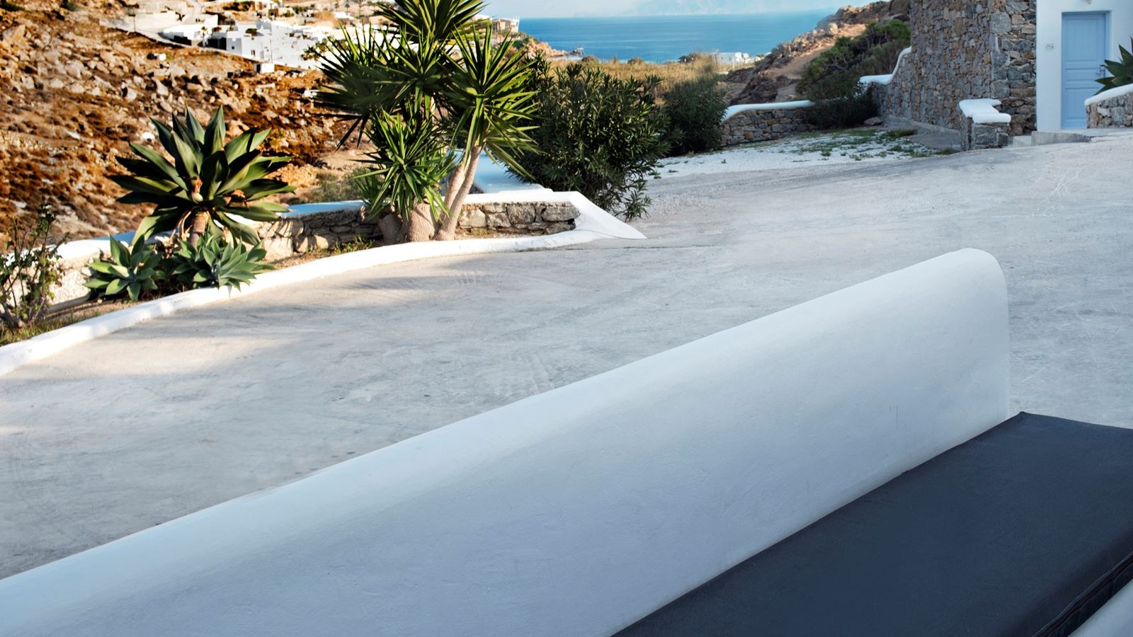 rooms-double-or-twin-sea-view