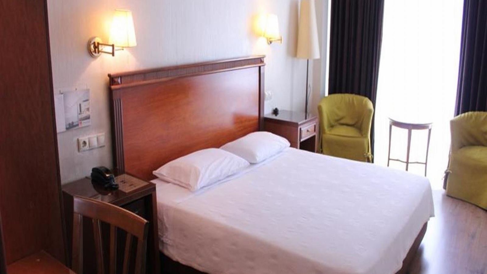 rooms-double-or-twin-capacity-2